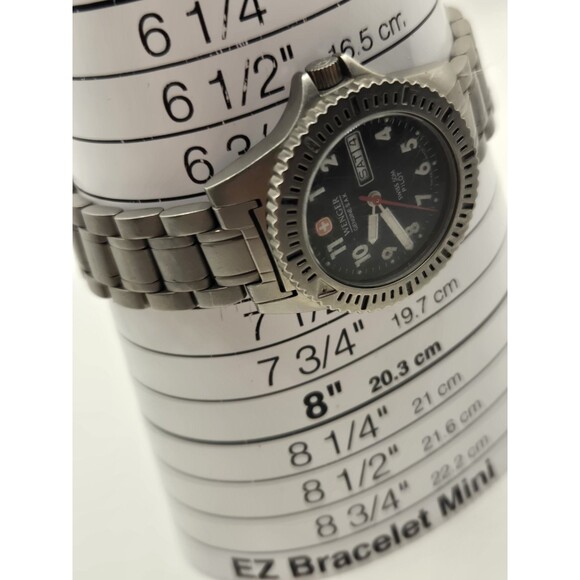 Wenger S.A.K. 091.0664 Ladies' Pilot Titanium Watch. 7.25" Band. New Battery - Picture 4 of 9